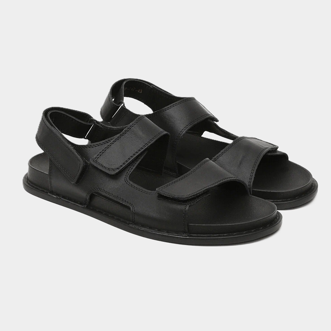 2. Сандалии от 4×4 Shoes
