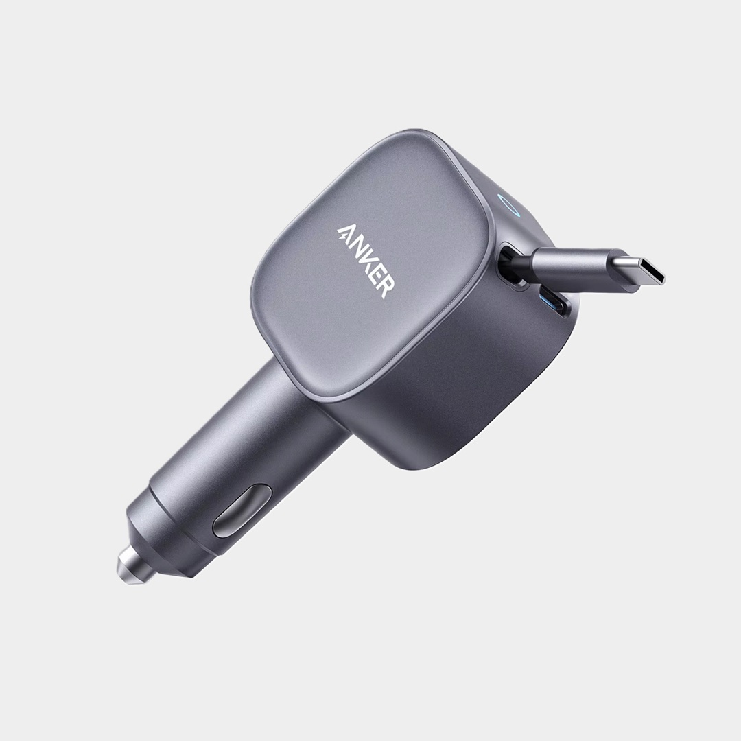 7. Автомобильная зарядка от Anker 