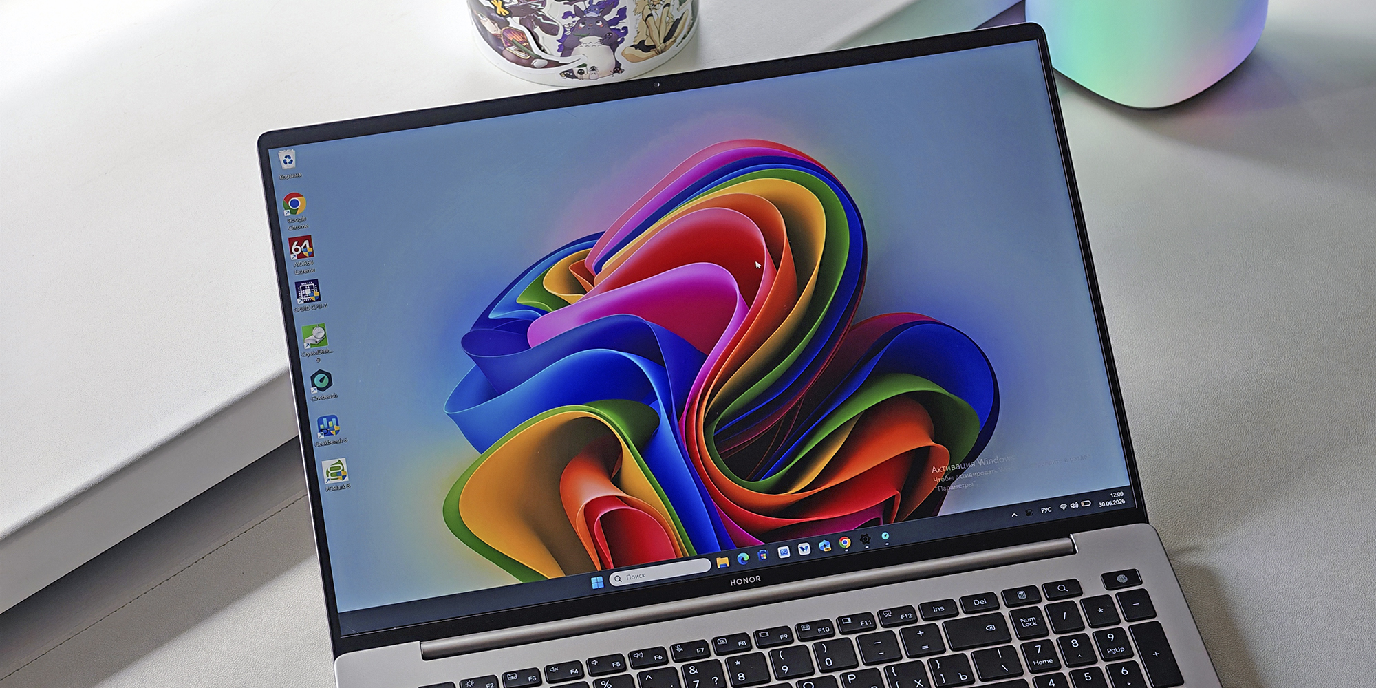 Honor MagicBook 16 2026: экран
