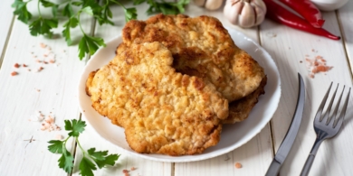 Вкусные свиные отбивные на сковороде за 30 минут