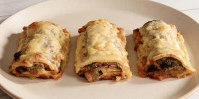 Горячая закуска из кабачка с сыром в духовке
