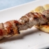 Греческие сувлаки из свинины в&nbsp;маринаде с&nbsp;лимоном, орегано и&nbsp;мятой