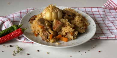 Рассыпчатый плов из свинины в казане: рецепт с пошаговыми фото