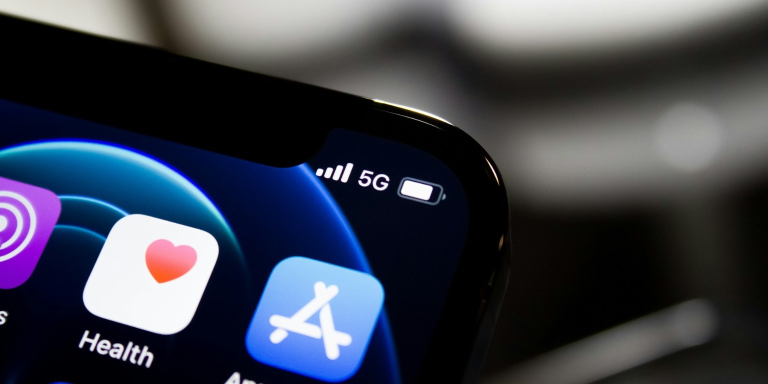«Большой четвёрке» разрешили разворачивать 5G в России
