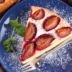 Немецкий сливовый пирог с&nbsp;творогом и&nbsp;манкой