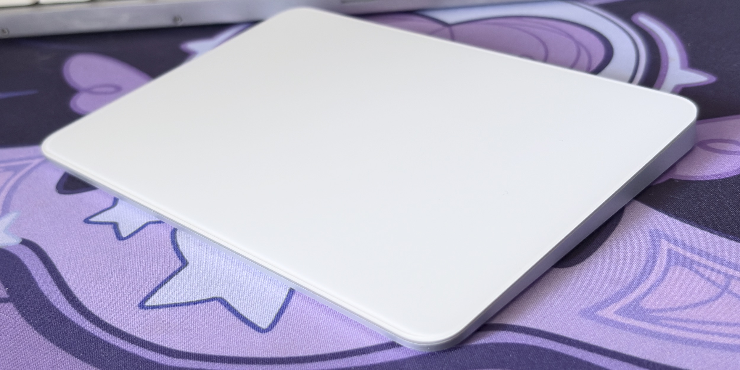Apple Magic Trackpad 4