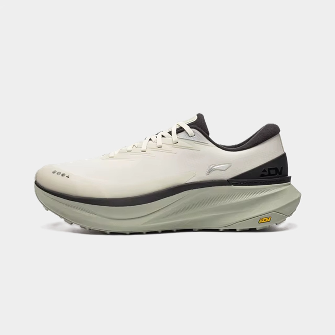 Белые кроссовки  Li-Ning Longju, 5 709 рублей →