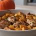 Простой рецепт куриных бёдрышек с&nbsp;тыквой в&nbsp;духовке