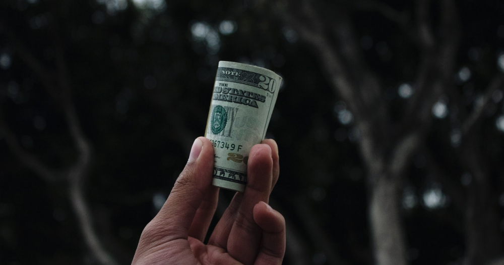 Вещи которые не помогают экономить || Вещи которые не помогают экономить